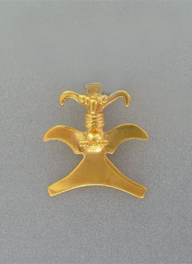 pendentif en or d'aigle chaman