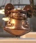 Figura cultura tairona de Colombia en oro