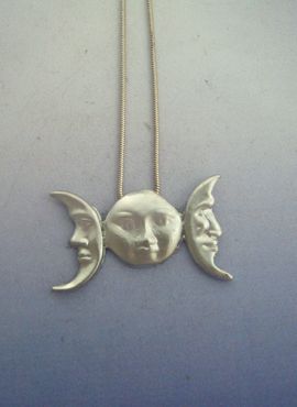 colgante triple luna diosa celta amuleto de plata de la diosa
